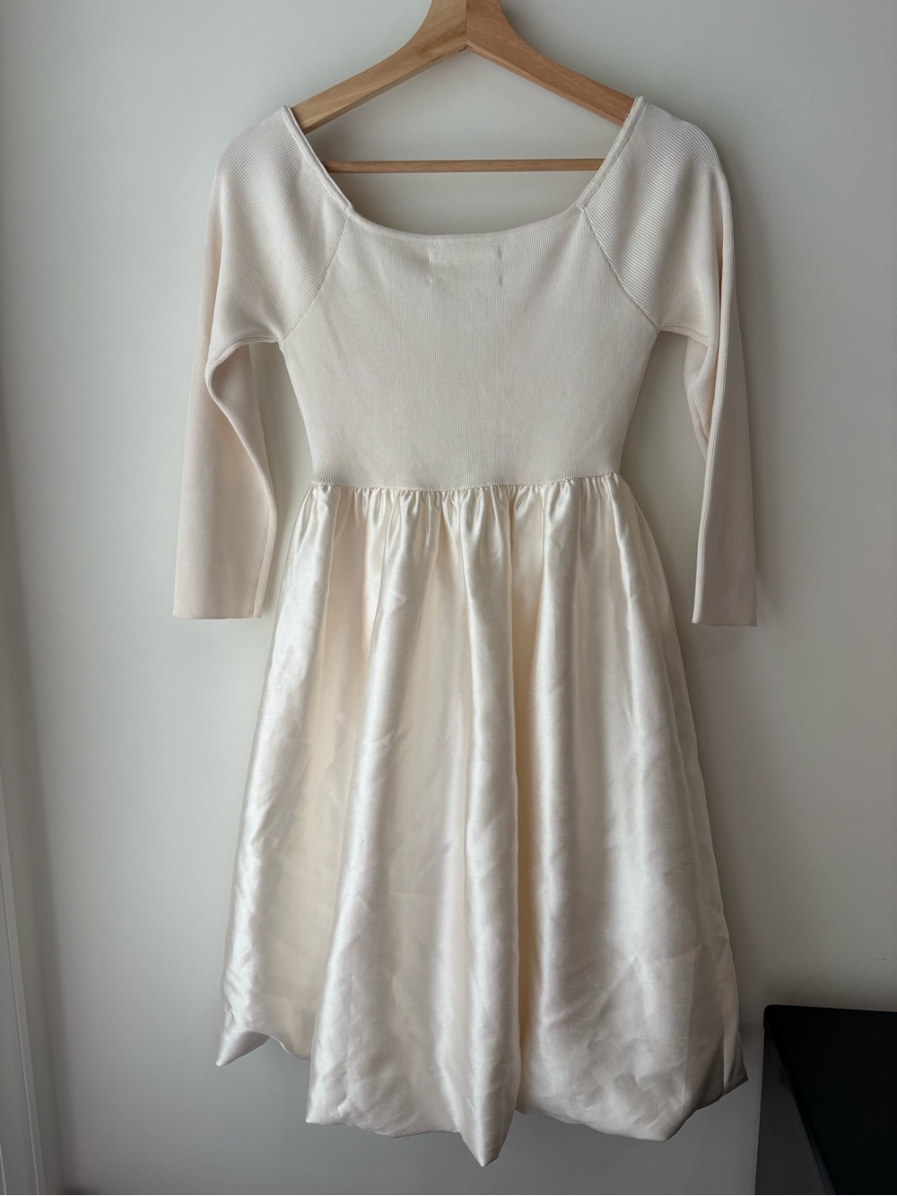 Pomander Place Ivory Knit & Satin Midi Dress Sample Size XS π€ - Picture 6 of 9